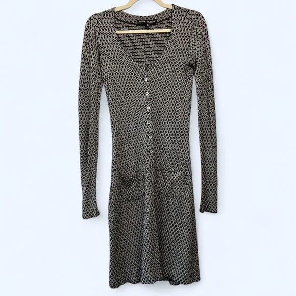 chinese dress ladies Betsey Johnson Vintage Ditsy Printed Heathered Thermal Snap Front Long  Sleeve Dress Mauve Shadows XL (US 14) at Amazon Women's Clothing store main image 1